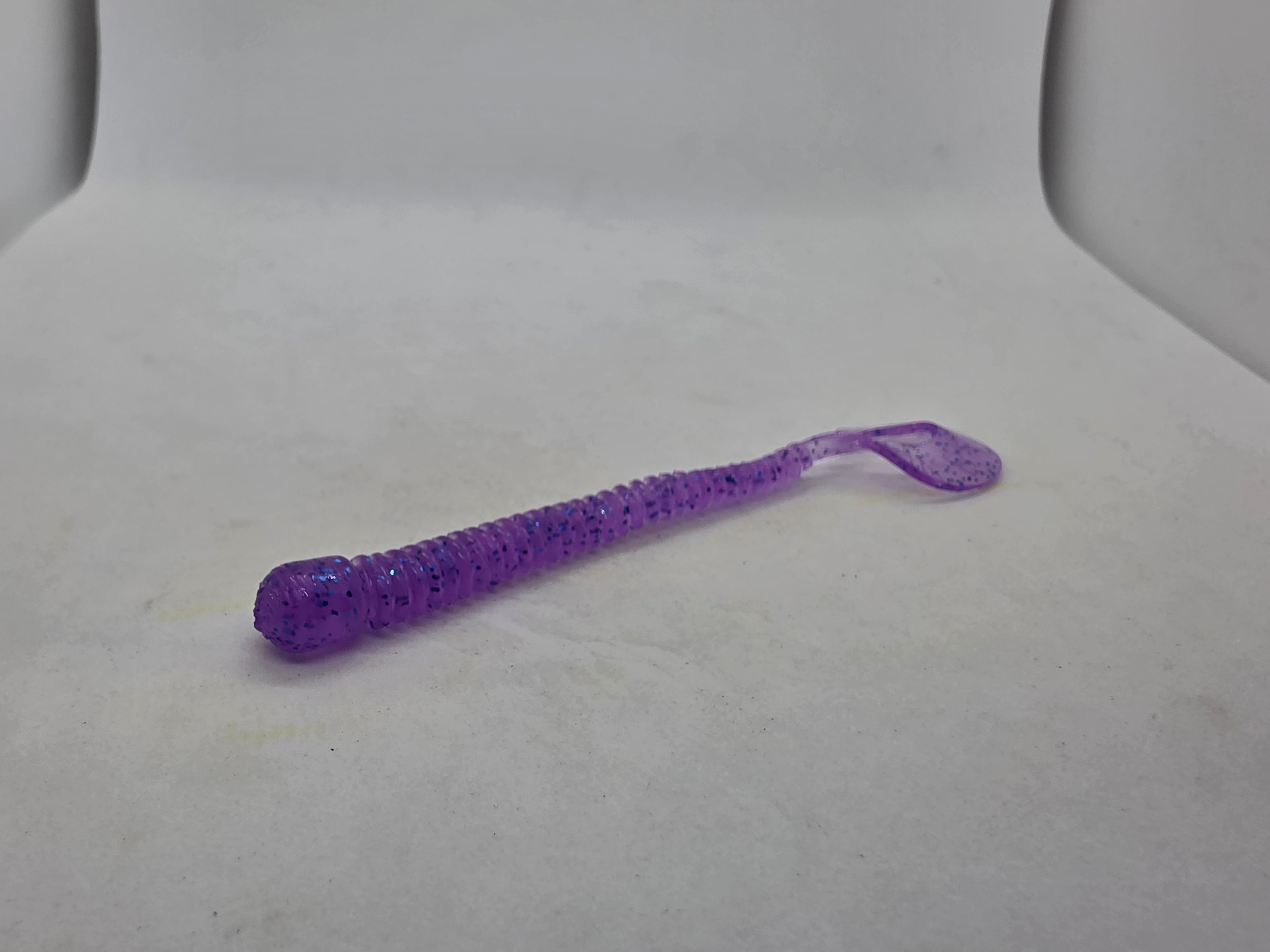 4" Ribbed Worm